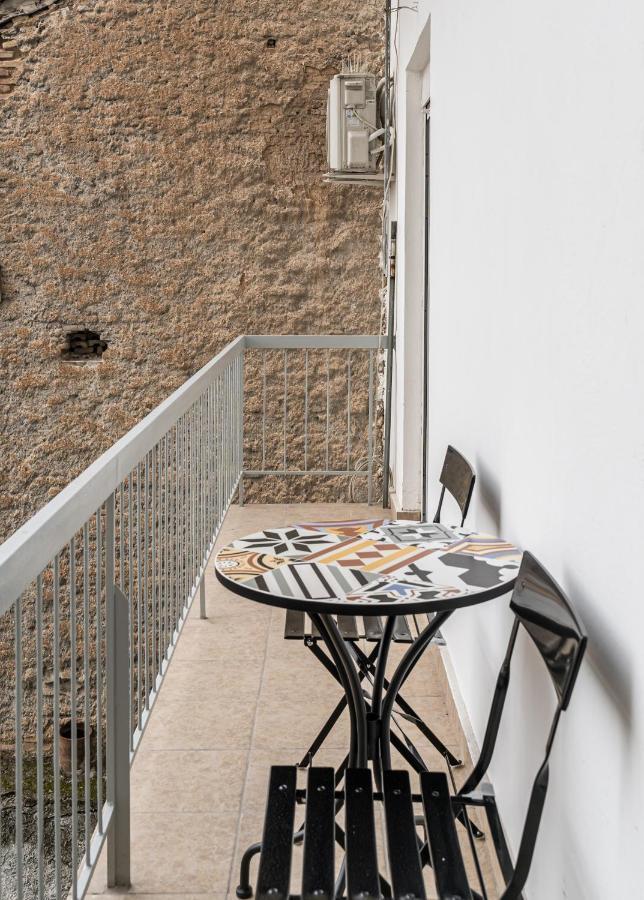 Spacious 2Bd Apt Next To Metro Athen Eksteriør billede